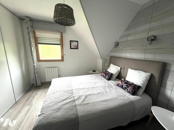 MAISON INDIVIDUELLE AVEC LOGEMENTS POUR CURISTES