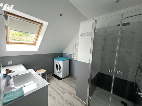 MAISON INDIVIDUELLE AVEC LOGEMENTS POUR CURISTES