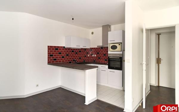 Appartement à louer    2 pièces •  Lyon 7