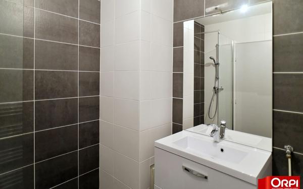 Appartement à louer    2 pièces •  Lyon 7