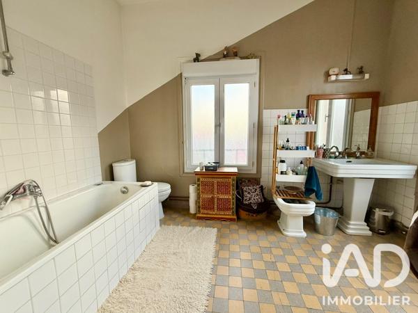 Maison à vendre 6 pièces 150 m² Compiègne