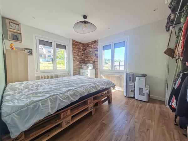 Habère-Lullin (74420) APPARTEMENT 4 PIECES 96M² AVEC GRANDE TERRASSE + GARAGE + PLACES DE PARKING DOUBLE + CAVE 74420 HABERE-LULLIN