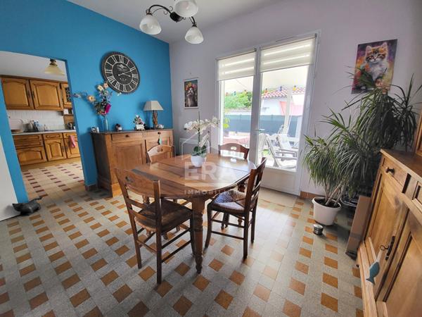 EMPLACEMENT IDEAL - ENTRE PONTAILLAC ET ROYAN - 3 CHAMBRES