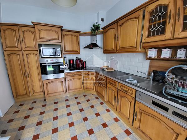 EMPLACEMENT IDEAL - ENTRE PONTAILLAC ET ROYAN - 3 CHAMBRES