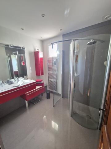 Pennes-Mirabeau (13170) Maison type 4/5 aux Barnouins