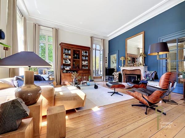 Magnifique Appartement Bourgeois à 2 pas du Tram