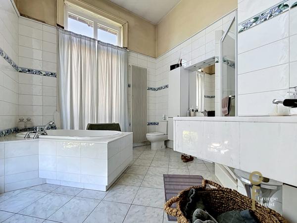 Magnifique Appartement Bourgeois à 2 pas du Tram