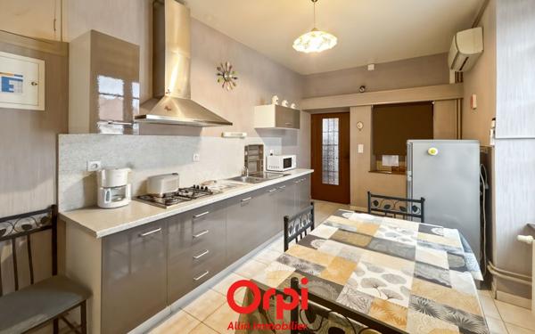 Maison à vendre    6 pièces •  Évaux-les-Bains