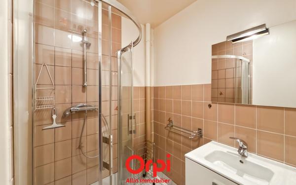 Maison à vendre    6 pièces •  Évaux-les-Bains