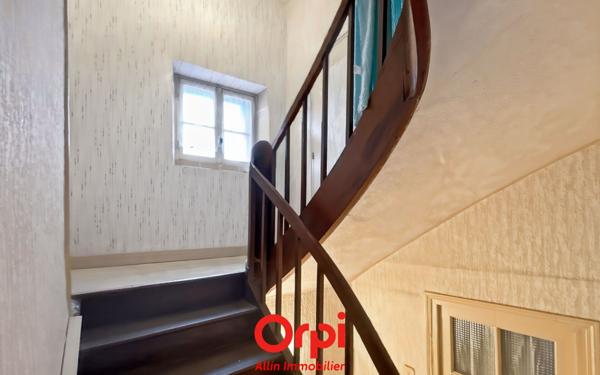 Maison à vendre    6 pièces •  Évaux-les-Bains