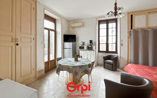 Maison à vendre    6 pièces •  Évaux-les-Bains