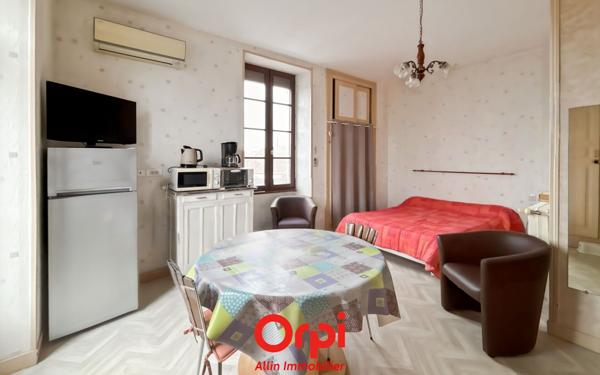 Maison à vendre    6 pièces •  Évaux-les-Bains