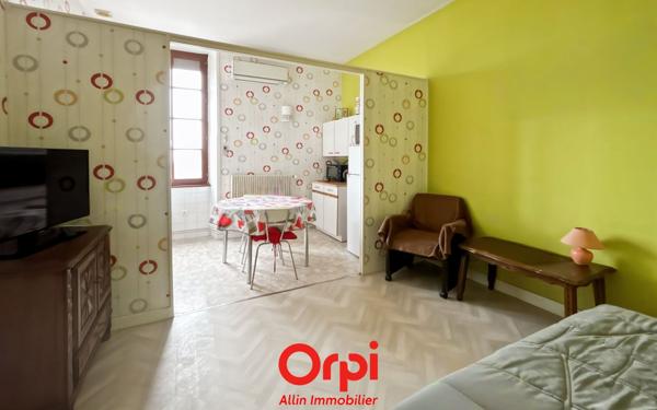 Maison à vendre    6 pièces •  Évaux-les-Bains