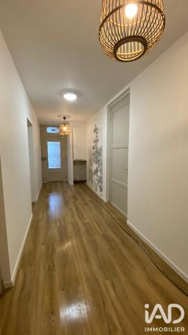 Immeuble à vendre 400 m² Saint-Jean-d'Angély
