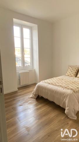 Immeuble à vendre 400 m² Saint-Jean-d'Angély