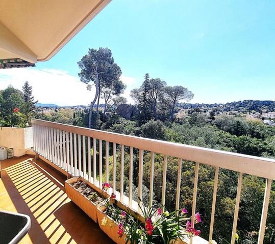 Appartement  4 pièce(s) 83 m2 avec vue