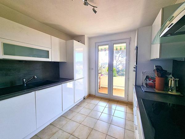 Appartement  4 pièce(s) 83 m2 avec vue