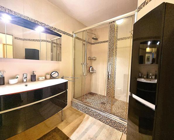 Appartement  4 pièce(s) 83 m2 avec vue