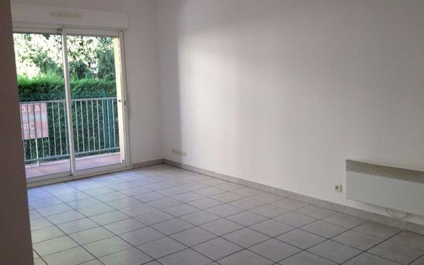 Appartement à louer    2 pièces •  Dax