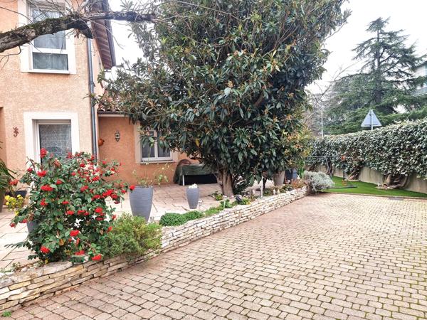 Maison 6 pièces - 141 m²