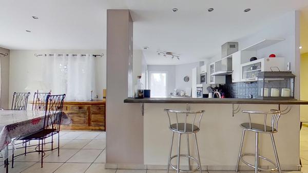 Maison 6 pièces - 141 m²