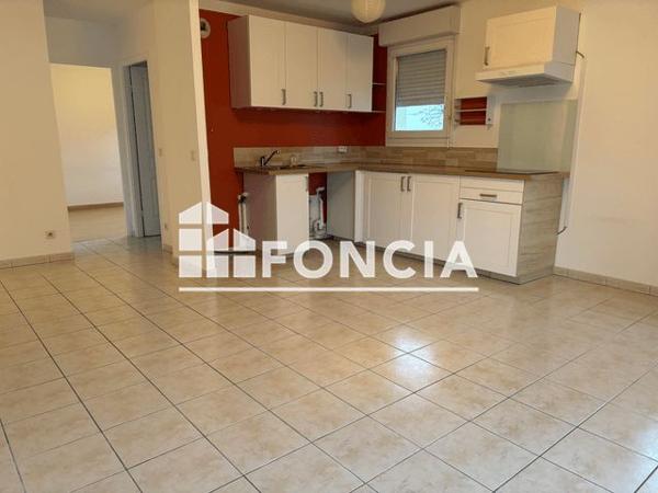 Location Appartement 3 pièces 59 m² - 24 ROUTE DE MAGNY. APPART C12 Vernon 27200