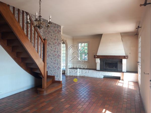 Maison 6 pièce(s) 4 chambre(s) 211.15 m²