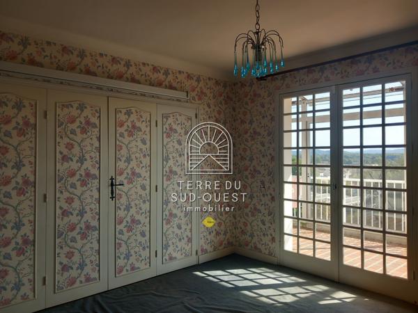 Maison 6 pièce(s) 4 chambre(s) 211.15 m²