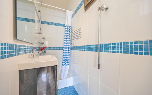 Appartement à vendre    5 pièces • 106,20 m2 Paris 20