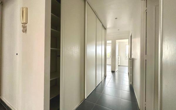 Appartement à vendre    3 pièces •  Épinay-sur-Seine