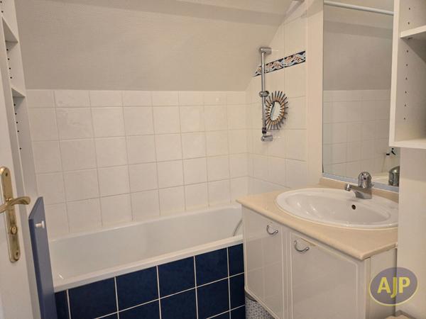 Appartement à vendre Saint Marc Sur Mer - 4 pièces, 102m² avec 3 chambre(s) à 392 700€ - AJP Immobilier Saint-Marc-sur-Mer