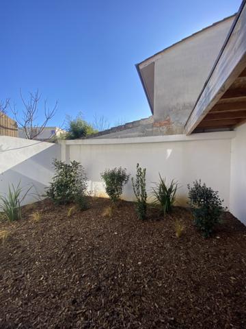 Appartement T3 norme PMR - Bureaux - Jardin - Parking - BORDEAUX