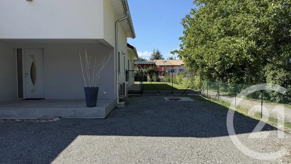 Maison à vendre  4 pièces - 144,09 m 2   RAMBAUD  - 05