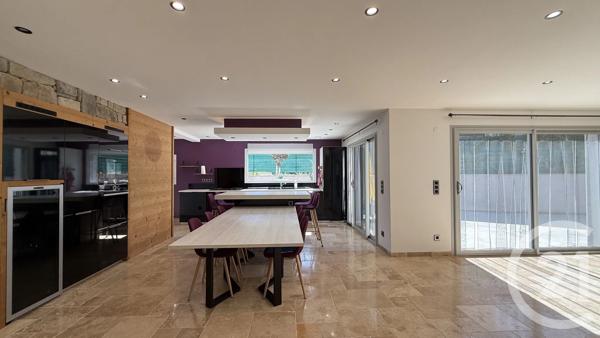 Maison à vendre  4 pièces - 144,09 m 2   RAMBAUD  - 05