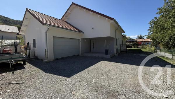 Maison à vendre  4 pièces - 144,09 m 2   RAMBAUD  - 05