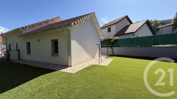 Maison à vendre  4 pièces - 144,09 m 2   RAMBAUD  - 05