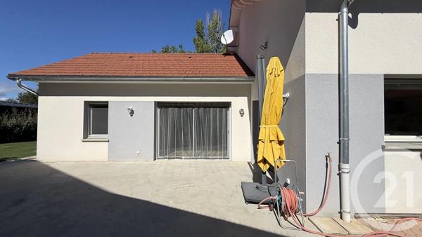 Maison à vendre  4 pièces - 144,09 m 2   RAMBAUD  - 05