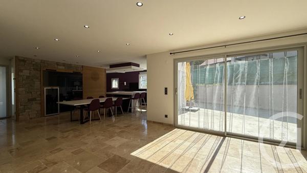 Maison à vendre  4 pièces - 144,09 m 2   RAMBAUD  - 05