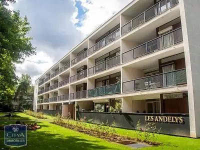 Appartement à louer 3 pièces 80.04m² Lille (59000)