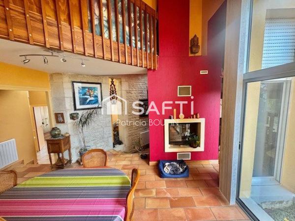 MAGNIFIQUE MAISON D'ARCHITECTE 3 CHAMBRES 1 BUREAU ET GARAGE A NIORT !