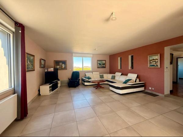 Maison à vendre 16 pièces LANGUEUX (22)