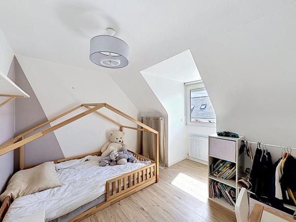 Maison à vendre bourg de Langueux ? Maison familiale sur sous-sol, dans le bourg de Langueux, entièrement rénovée !