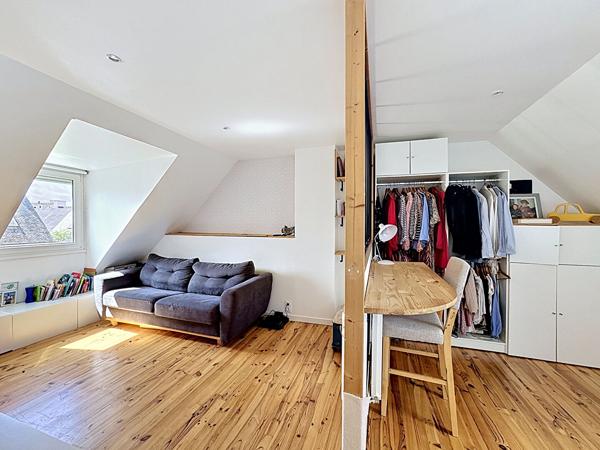Maison à vendre bourg de Langueux ? Maison familiale sur sous-sol, dans le bourg de Langueux, entièrement rénovée !
