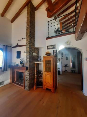 Calme - Vue Canigou - 211m² - 7 pièces - 1600 m²