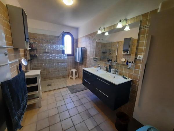 Calme - Vue Canigou - 211m² - 7 pièces - 1600 m²