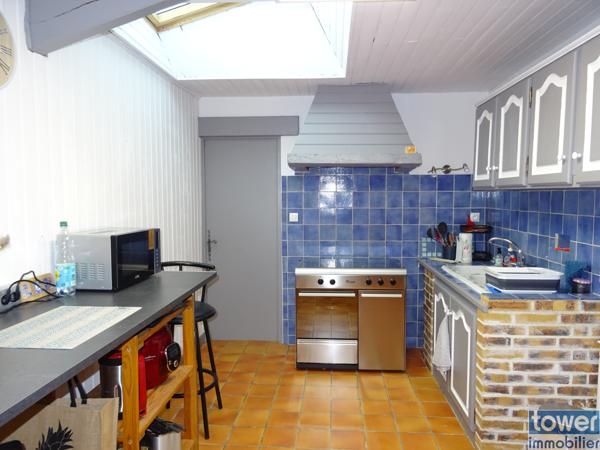 Belle et spacieuse longère charentaise au calme avec vue dégagée à 30 minutes d'Angoulême