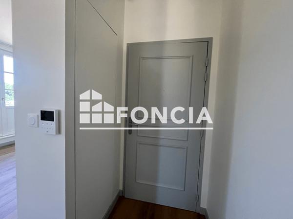Location Studio 33.39 m² - Guingamp 22200