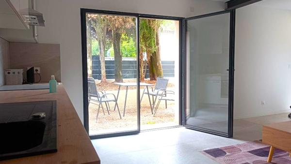 Beau T2 Tout neuf meublé de 32 m² avec Jardin au calme