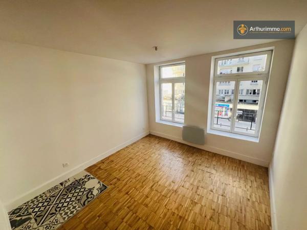 Vente                                                      Duplex
                        
                     3 pièces                      58 m2                     à Lille