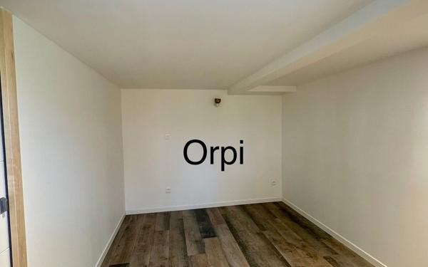 Maison à vendre    6 pièces •  Chauvigny